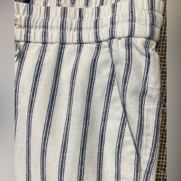 J. Crew White with Navy Blue Striped Cropped Pants, Size 2, Linen/Cotton Blend - Picture 4 of 9